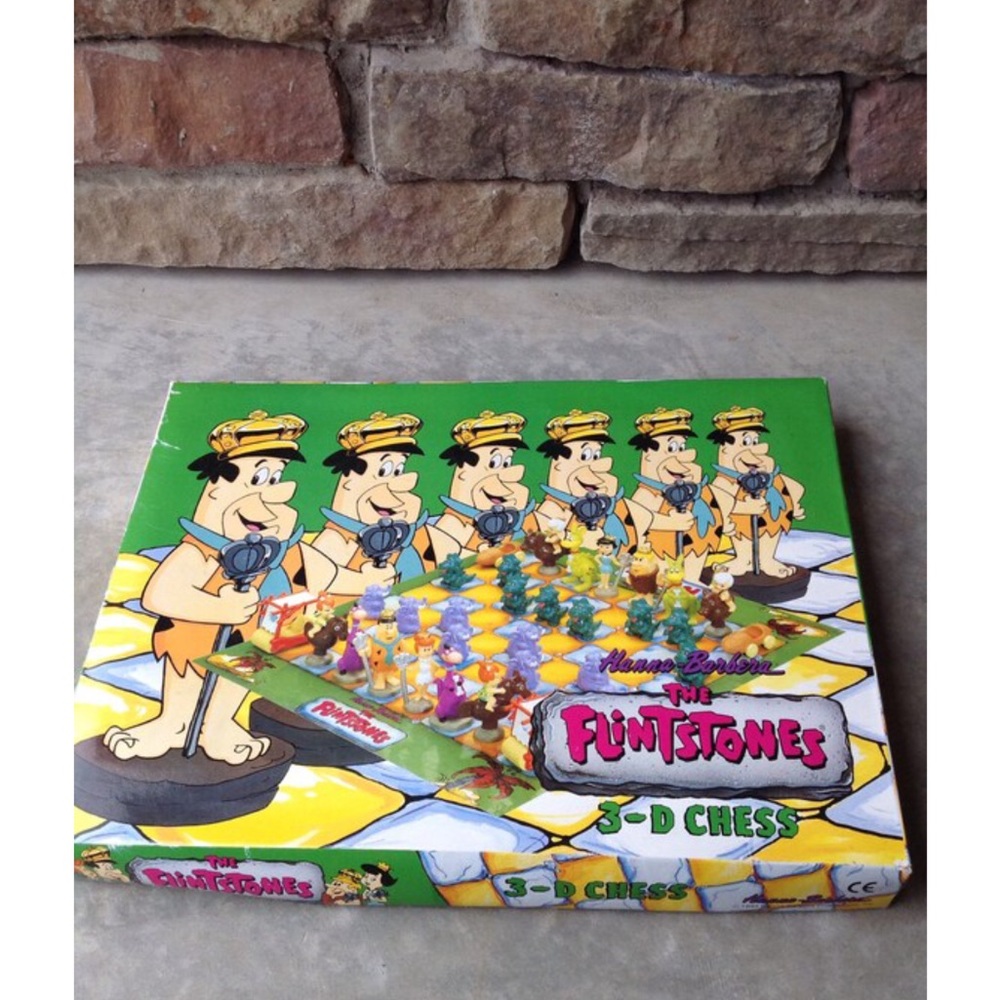 Vintage Hanna Barbera The Flintstones 3D Chess / Flintstones / Chess Game